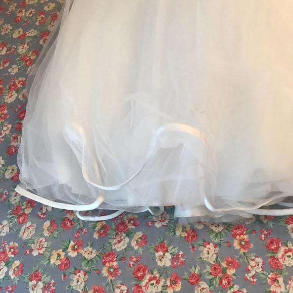 Fleur de Lis Ball Gown Wedding/Debutante Dress - Picture 8 of 8